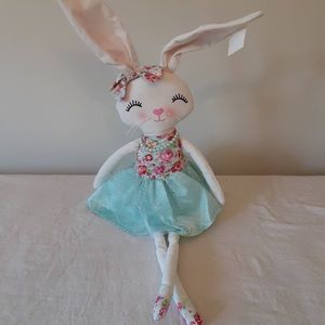 Meet your Posher, Raven